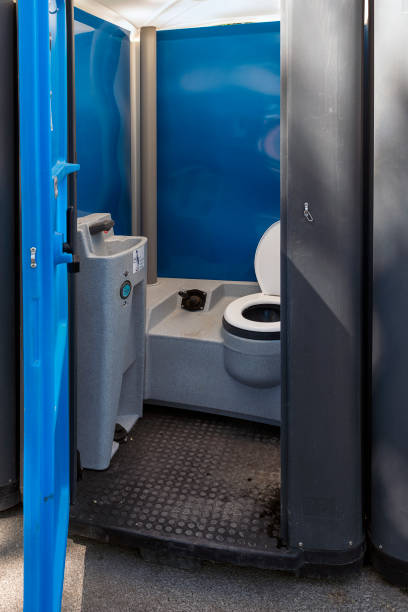 Best Portable bathroom rental  in Campbellsport, WI